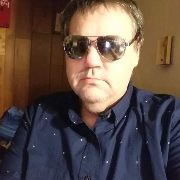 Meet your Posher, Jesse - Picture 1 of 1